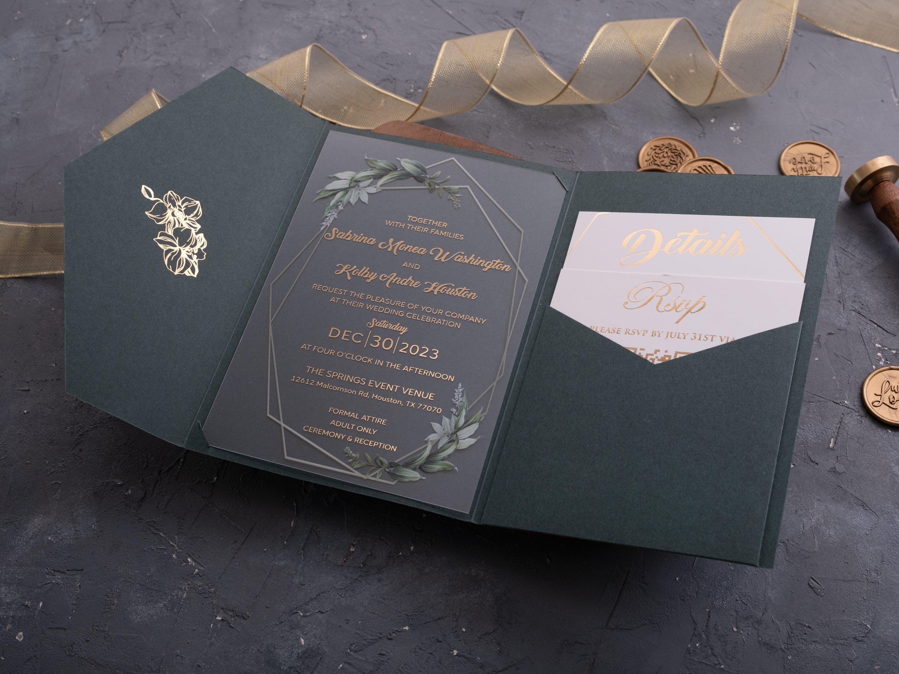 HP1313 Wedding Invitation by World of Wedding Co..