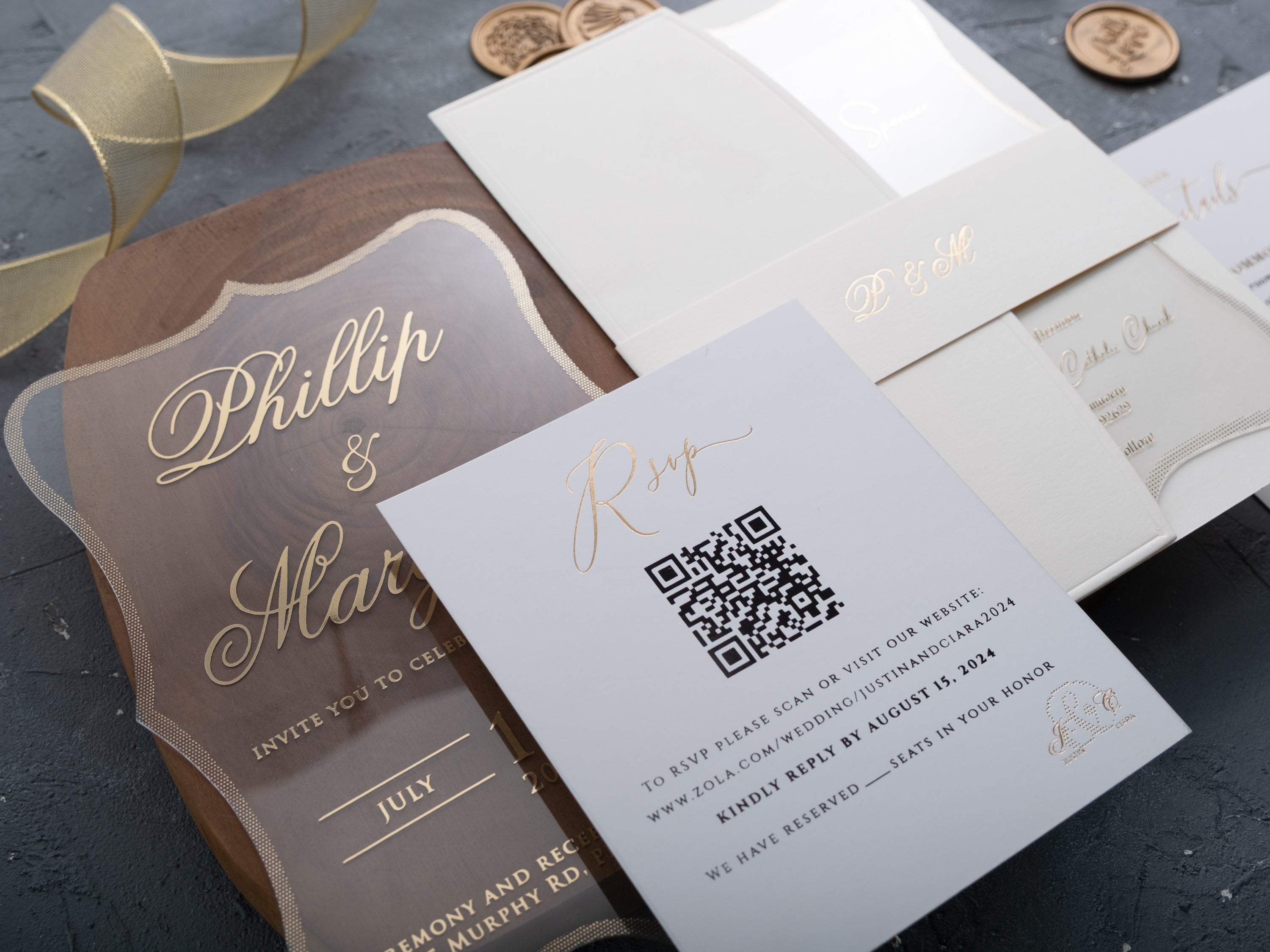 HP1511 Wedding Invitation by World of Wedding Co..