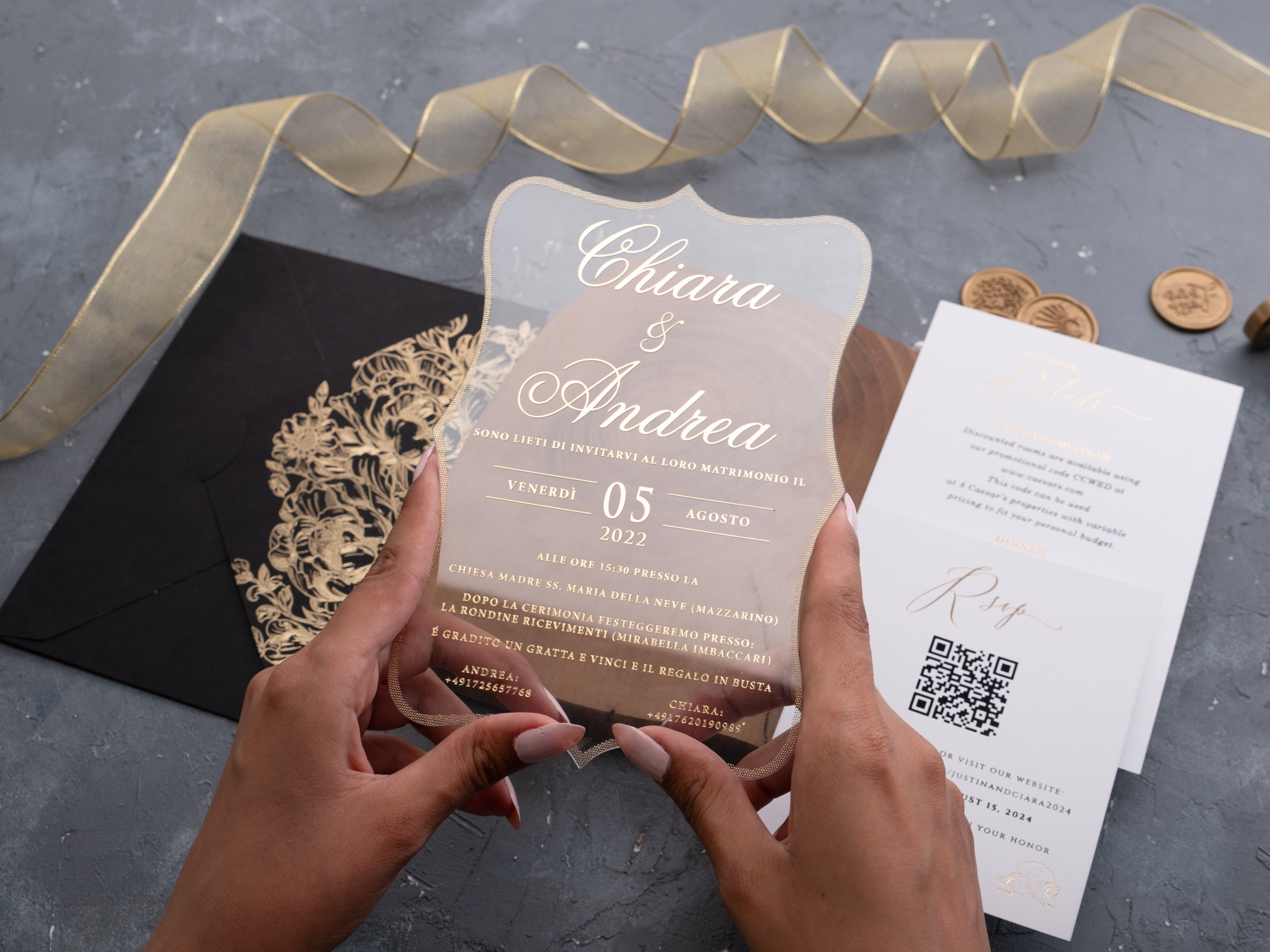 HP1412 Wedding Invitation by World of Wedding Co..