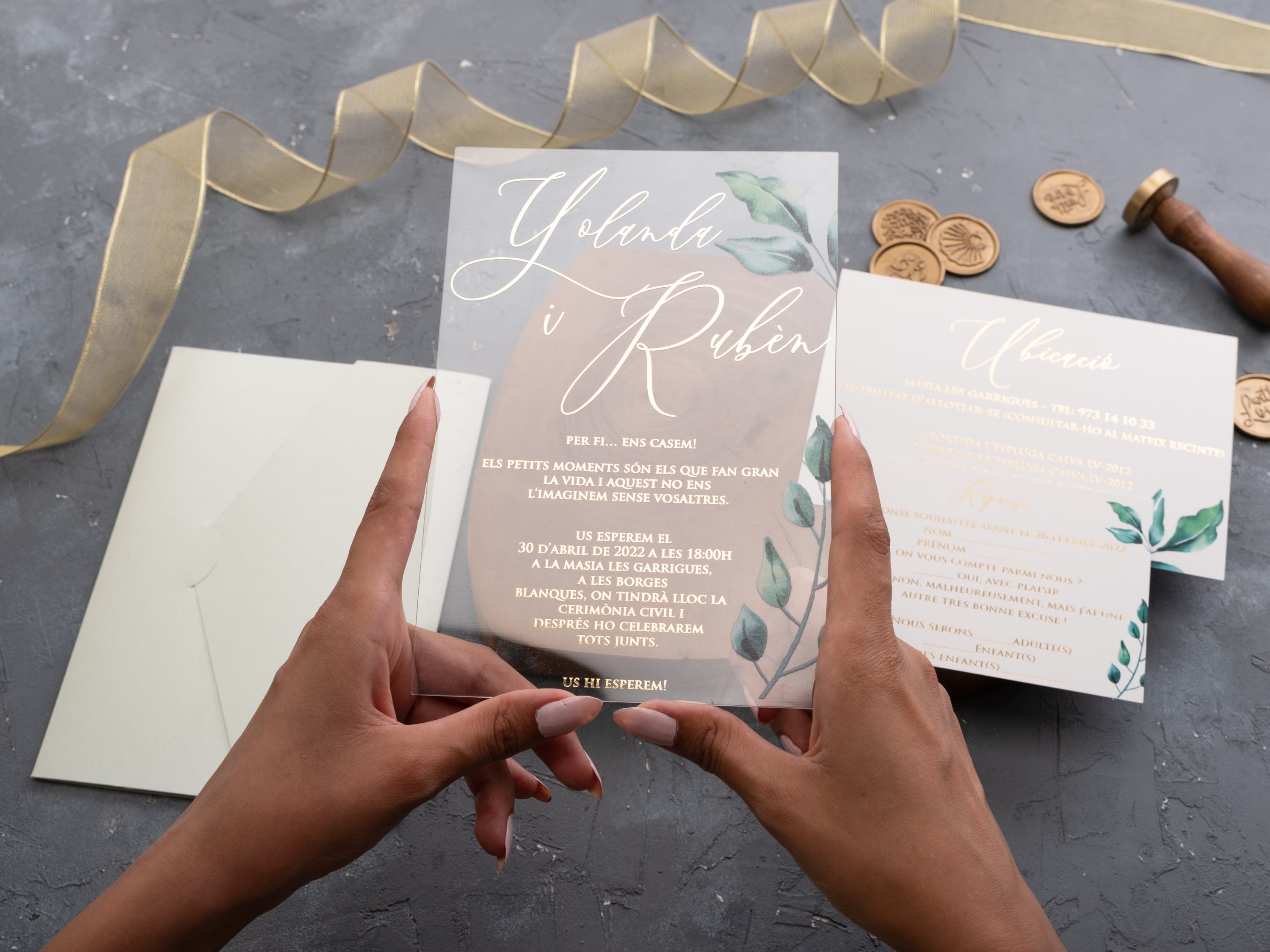 HP1322 Wedding Invitation by World of Wedding Co..
