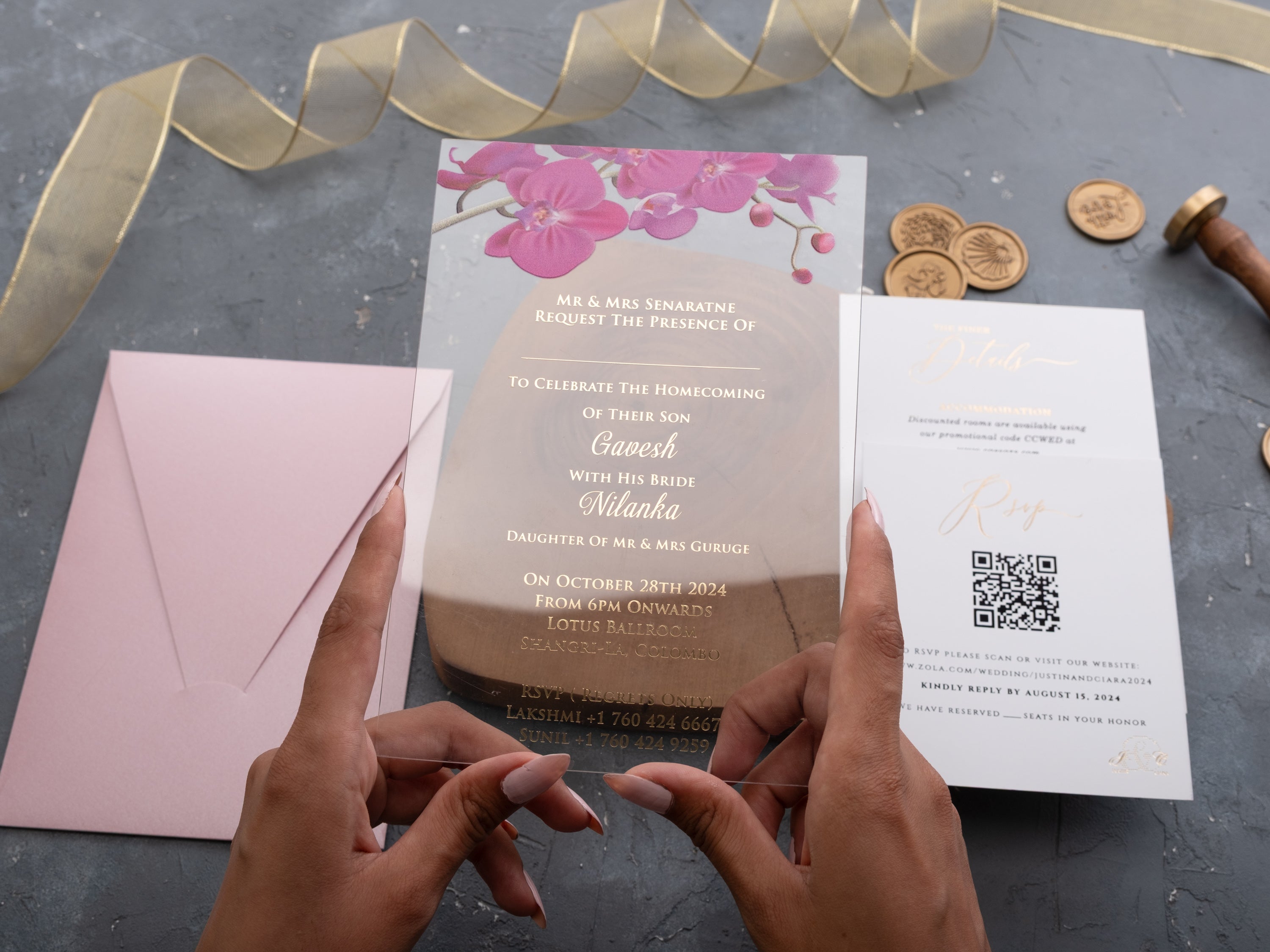 HP1421 Wedding Invitation by World of Wedding Co..