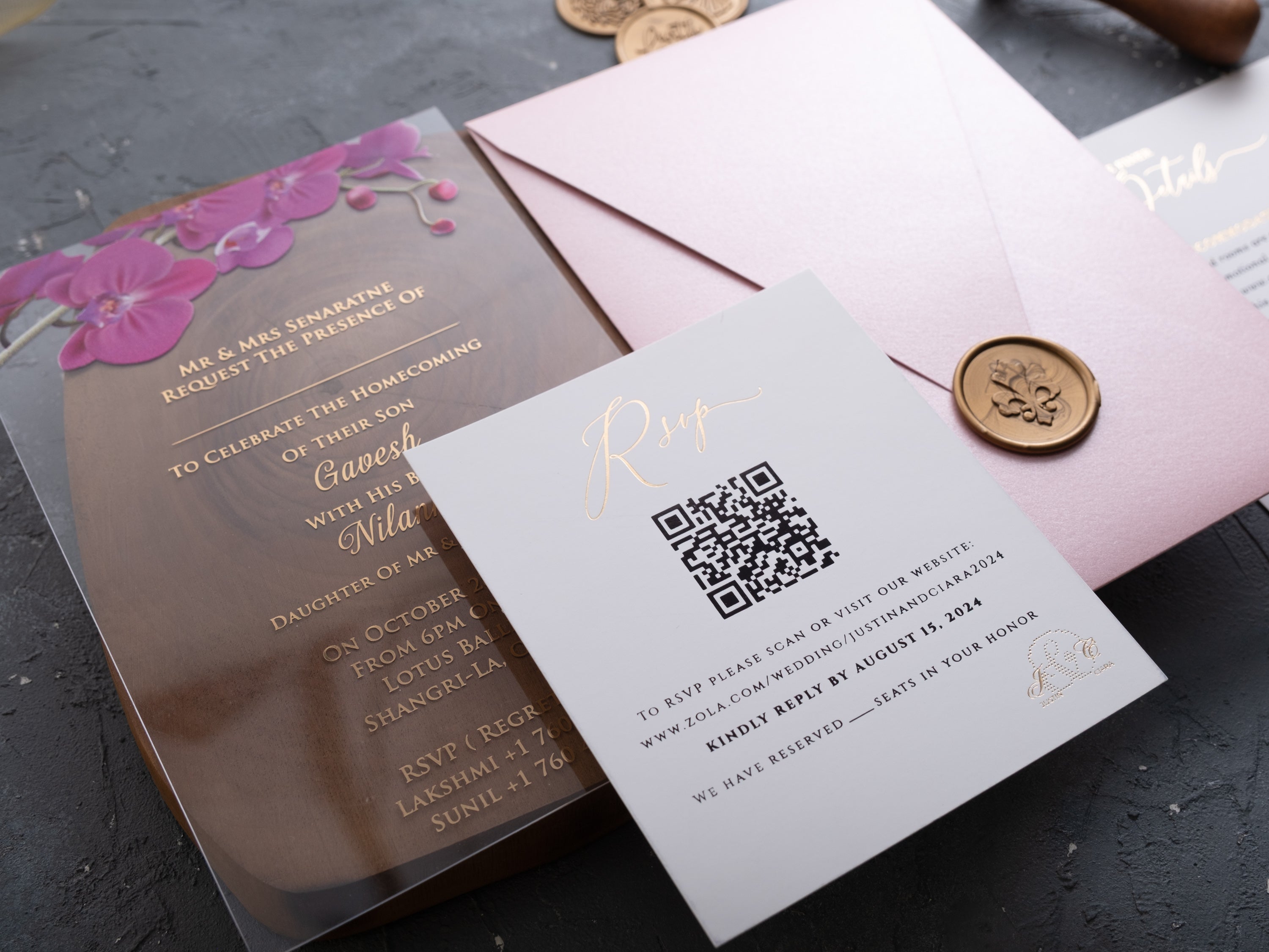 HP1421 Wedding Invitation by World of Wedding Co..