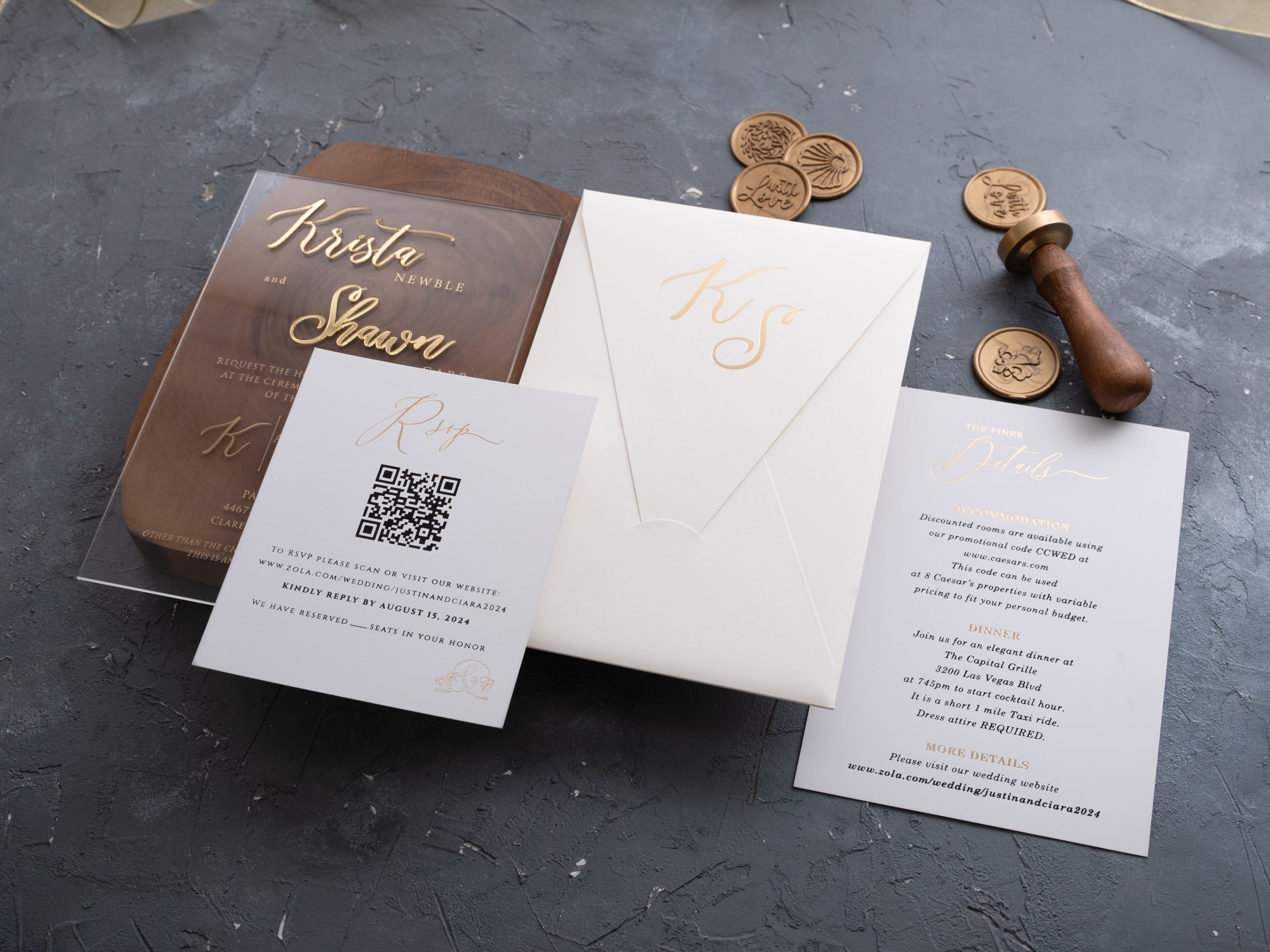HP1425 Wedding Invitation by World of Wedding Co..