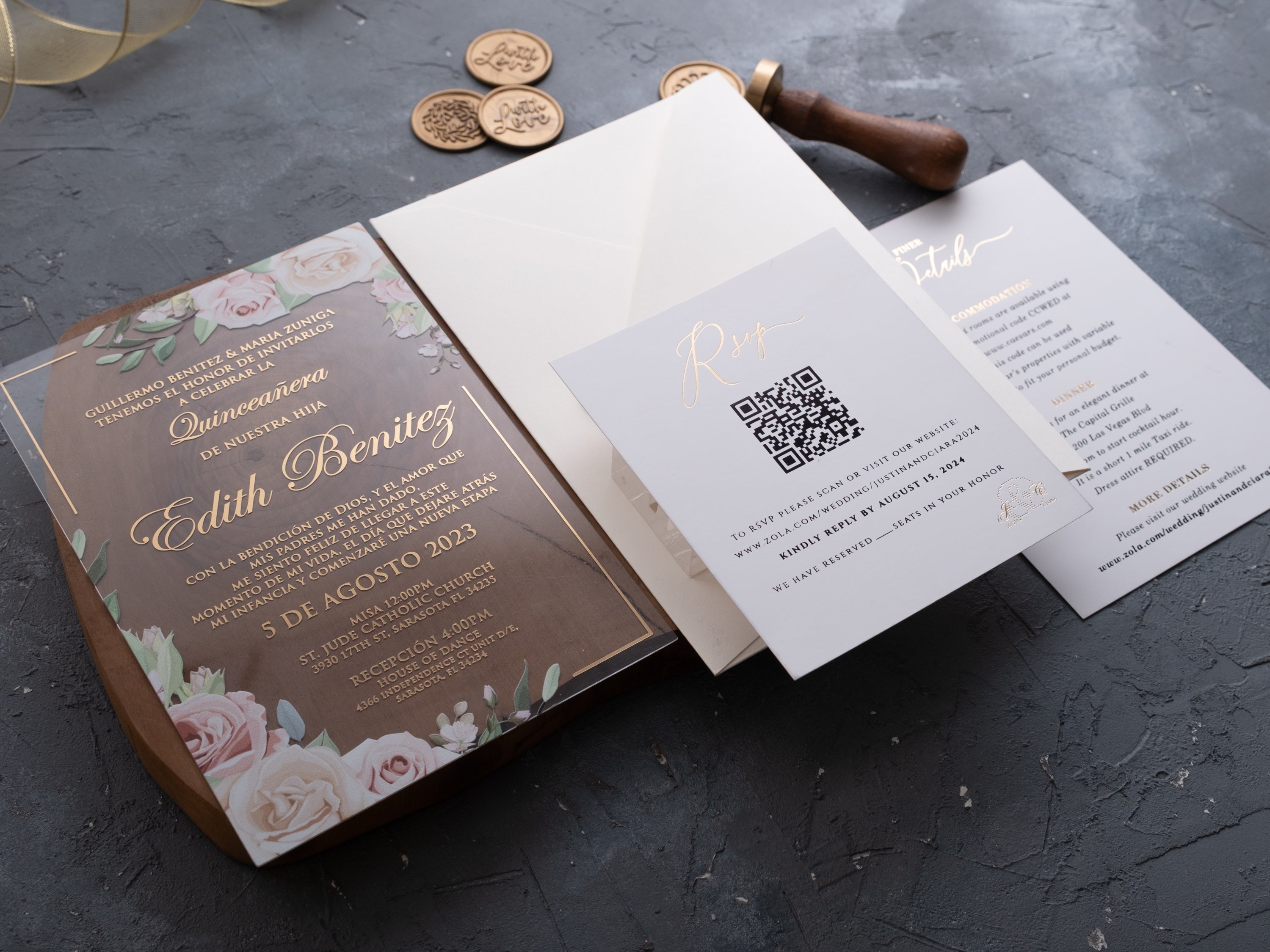 HP1432 Wedding Invitation by World of Wedding Co..