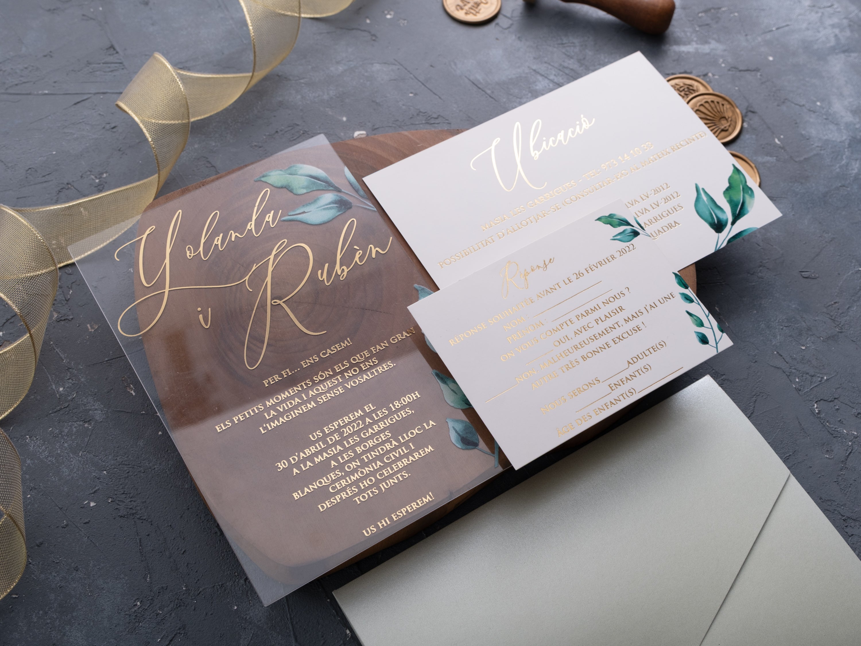 HP1322 Wedding Invitation by World of Wedding Co..