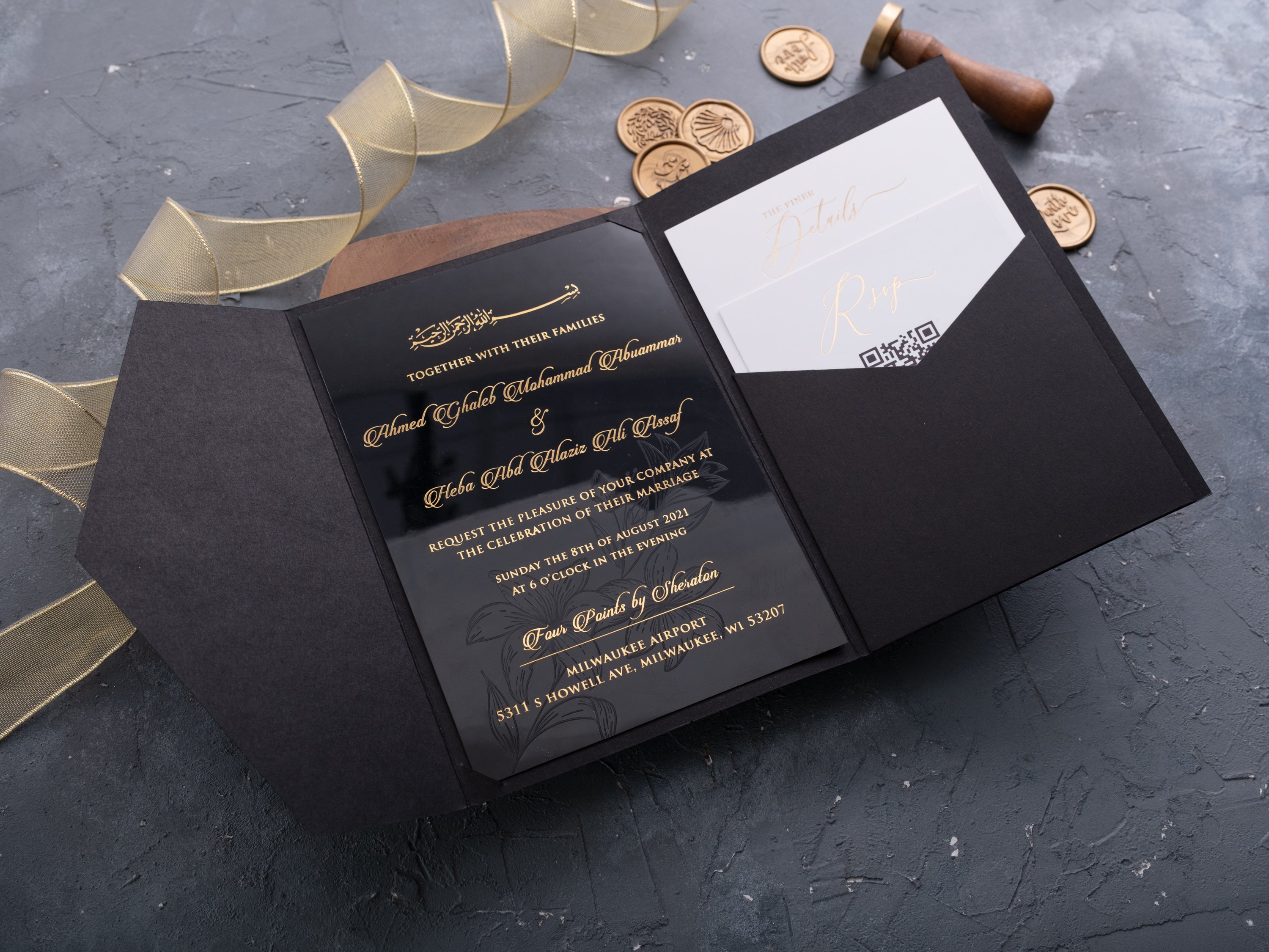 HP1312 Wedding Invitation by World of Wedding Co..