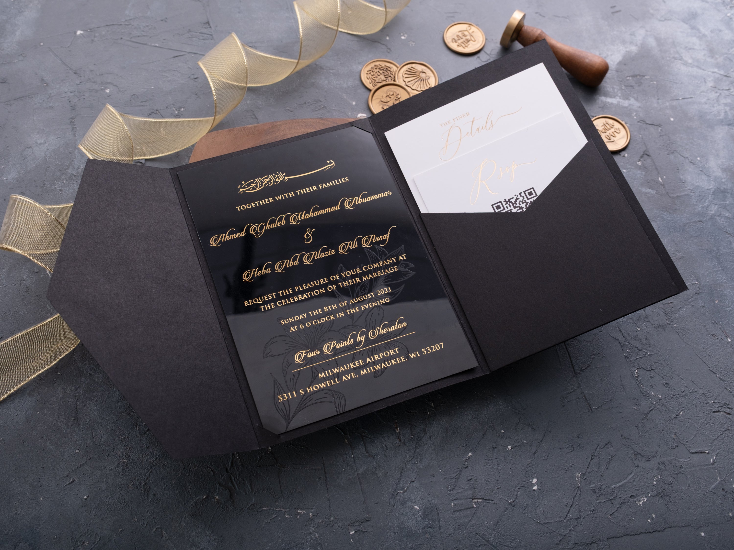 HP1312 Wedding Invitation by World of Wedding Co..