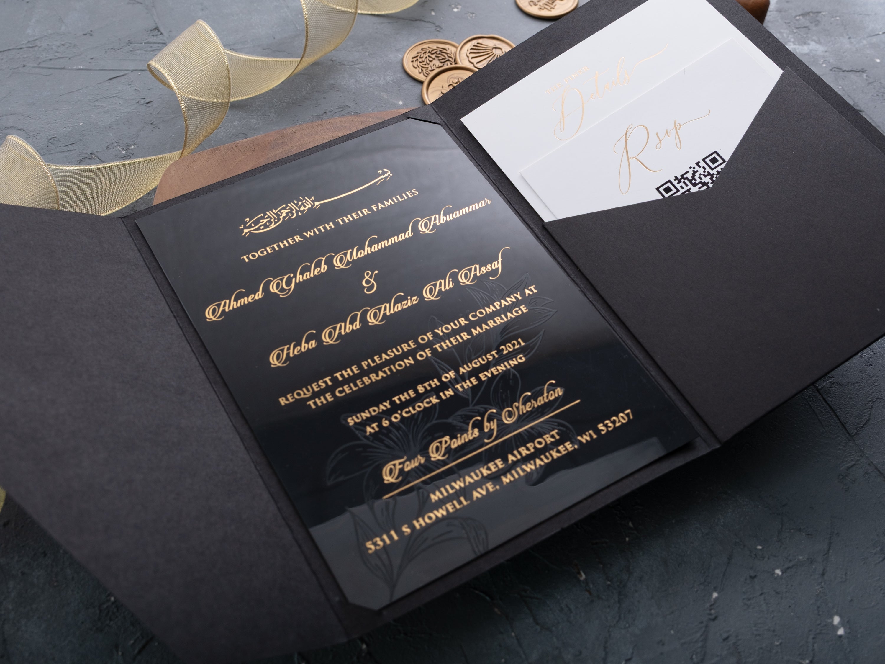 HP1312 Wedding Invitation by World of Wedding Co..