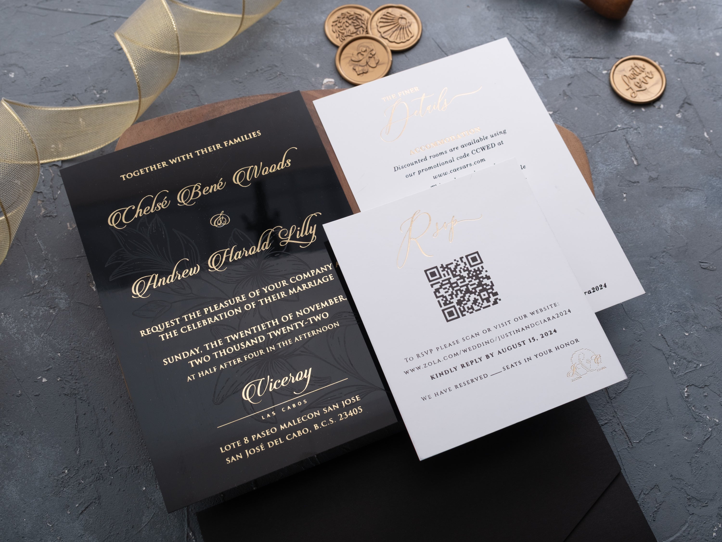 HP1324 Wedding Invitation by World of Wedding Co..