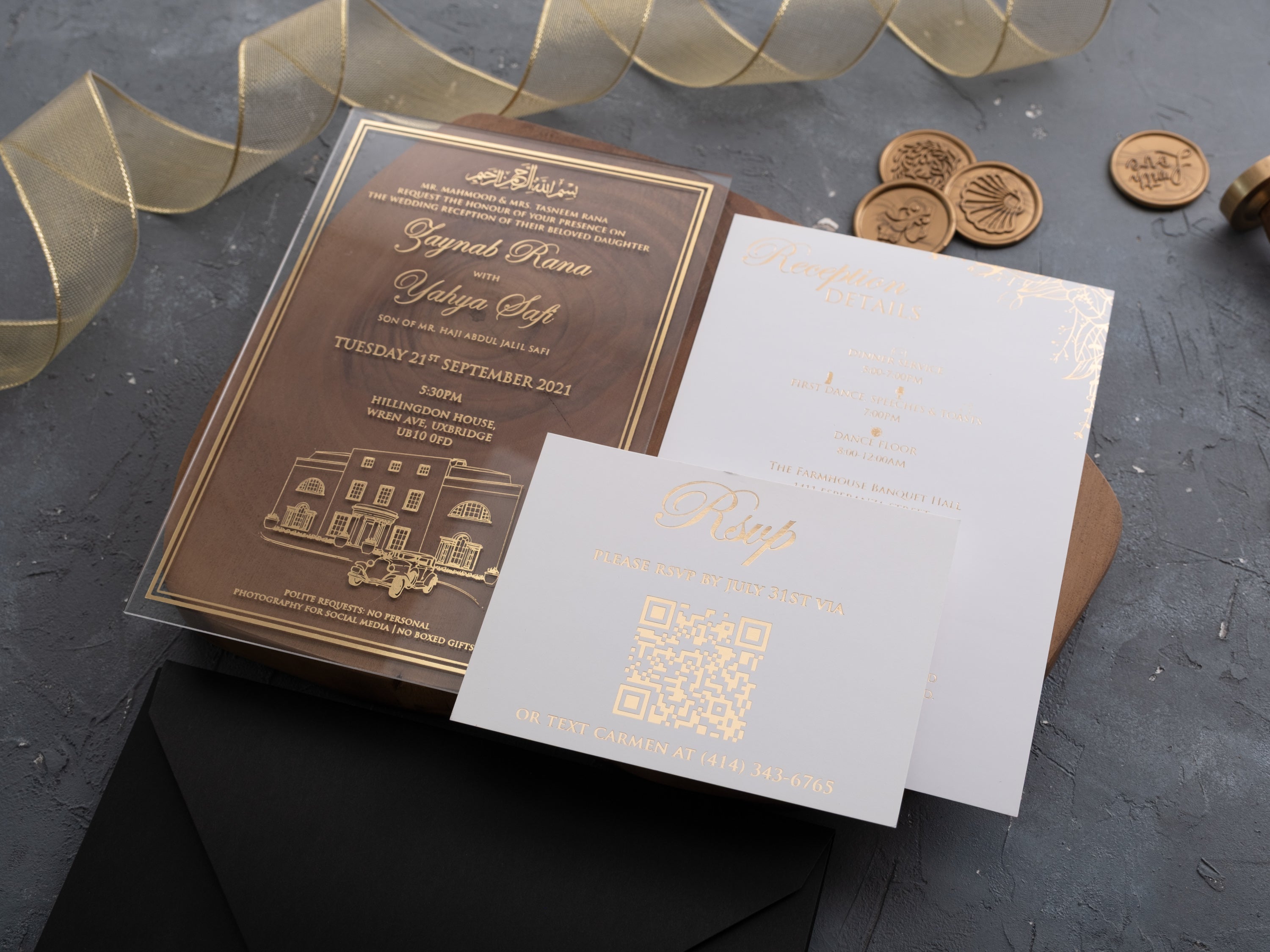 HP1311 Wedding Invitation by World of Wedding Co..