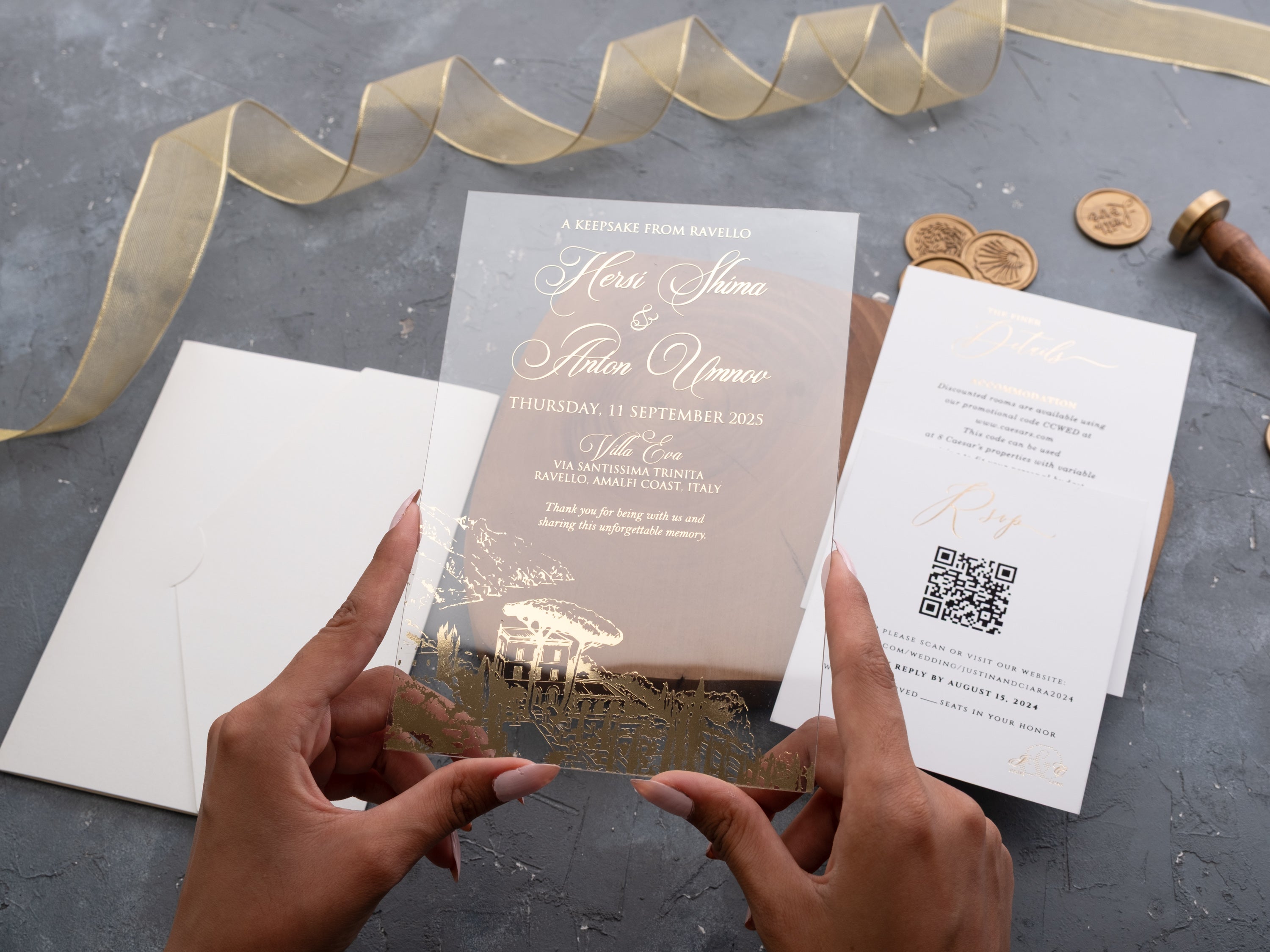 HP1316 Wedding Invitation by World of Wedding Co..