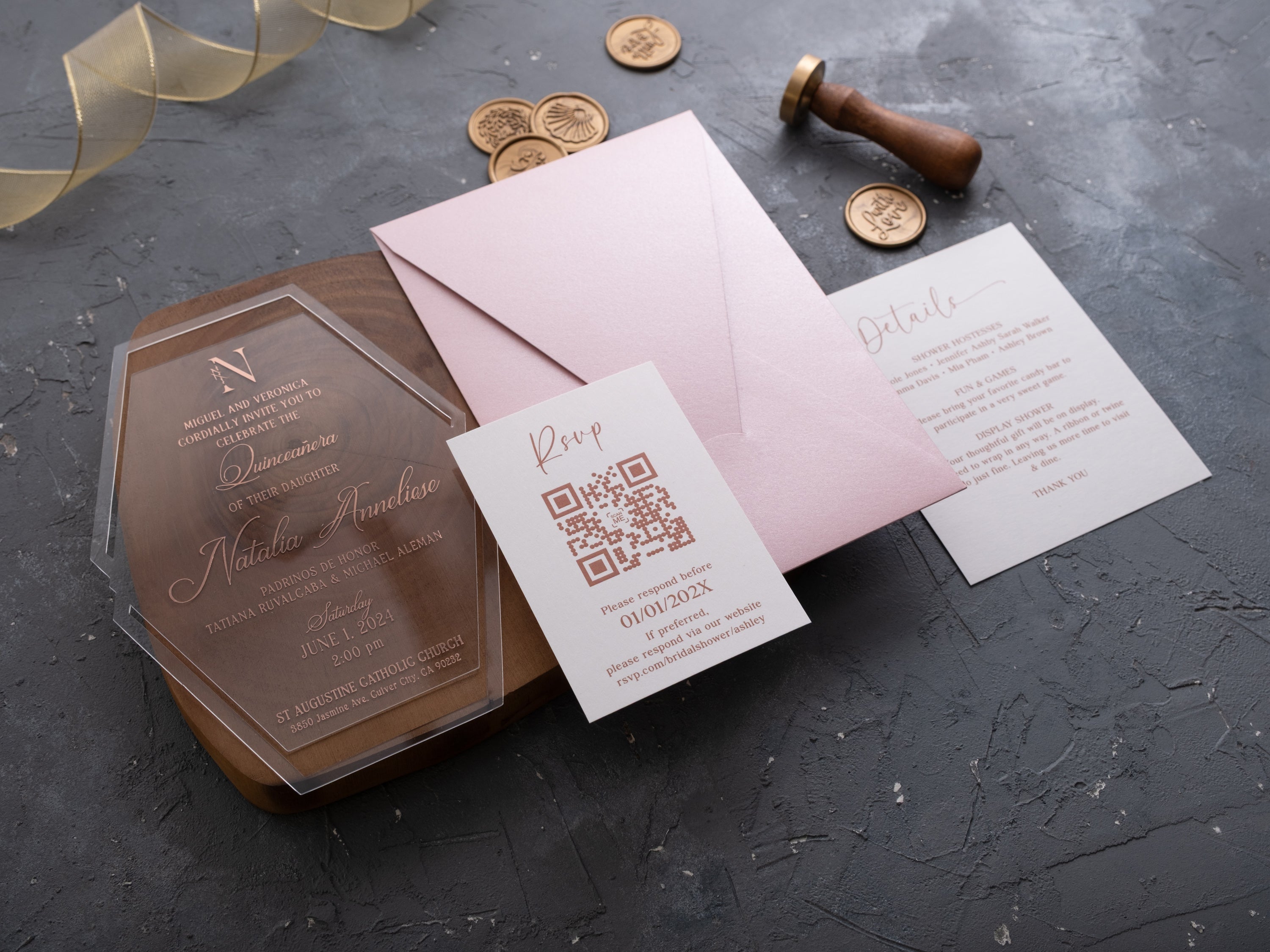 HP1413 Wedding Invitation by World of Wedding Co..