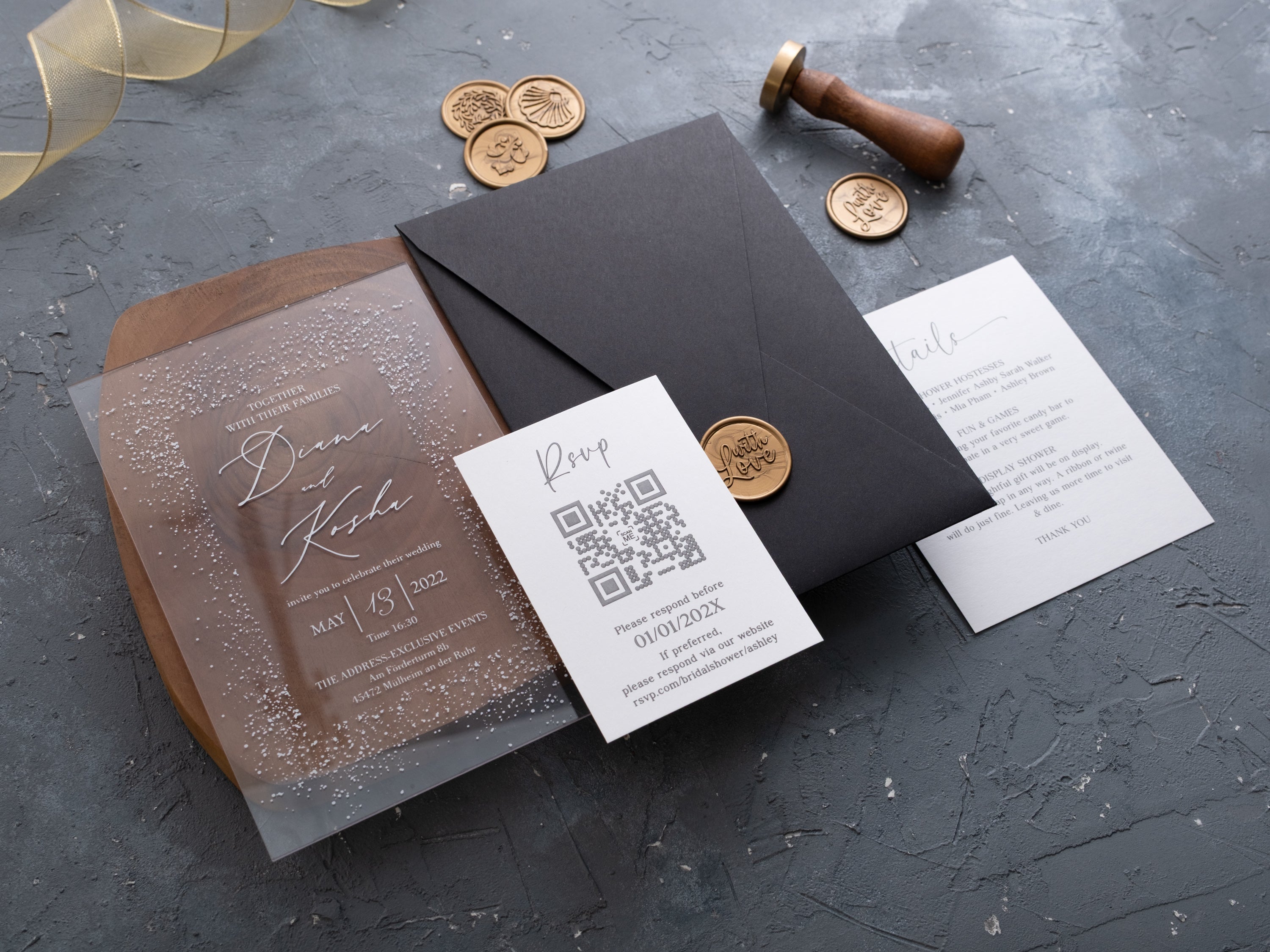 HP1415 Wedding Invitation by World of Wedding Co..