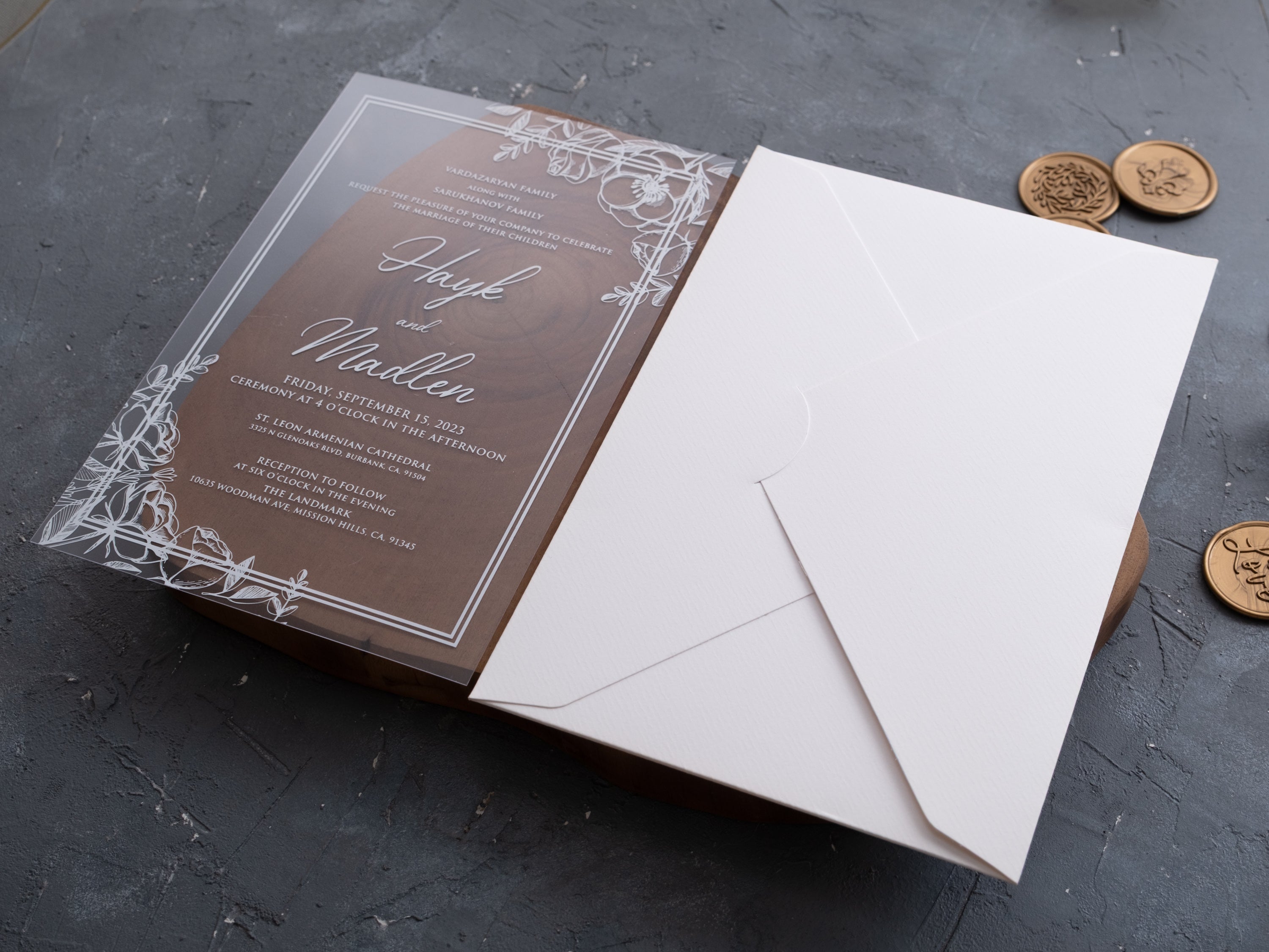 HP1430 Wedding Invitation by World of Wedding Co..